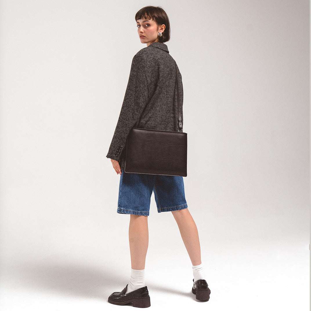 Slim Leather Sleeve for iPad-1
